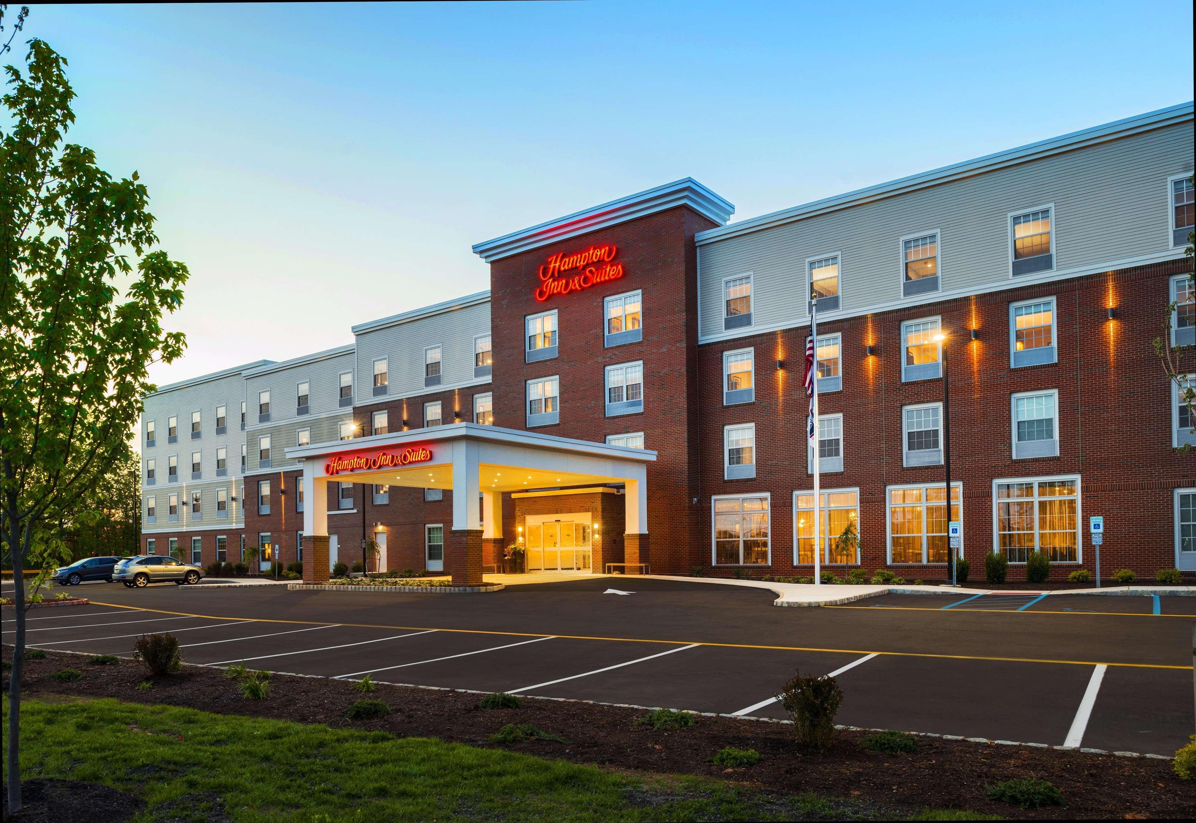 Hampton Inn & Suites Bridgewater, Nj Exterior photo